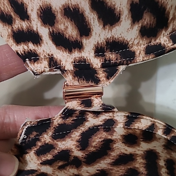 Soma leopard print bra Vanishing 360 Perfect Coverage Front Closure size 38DDD - Picture 2 of 5